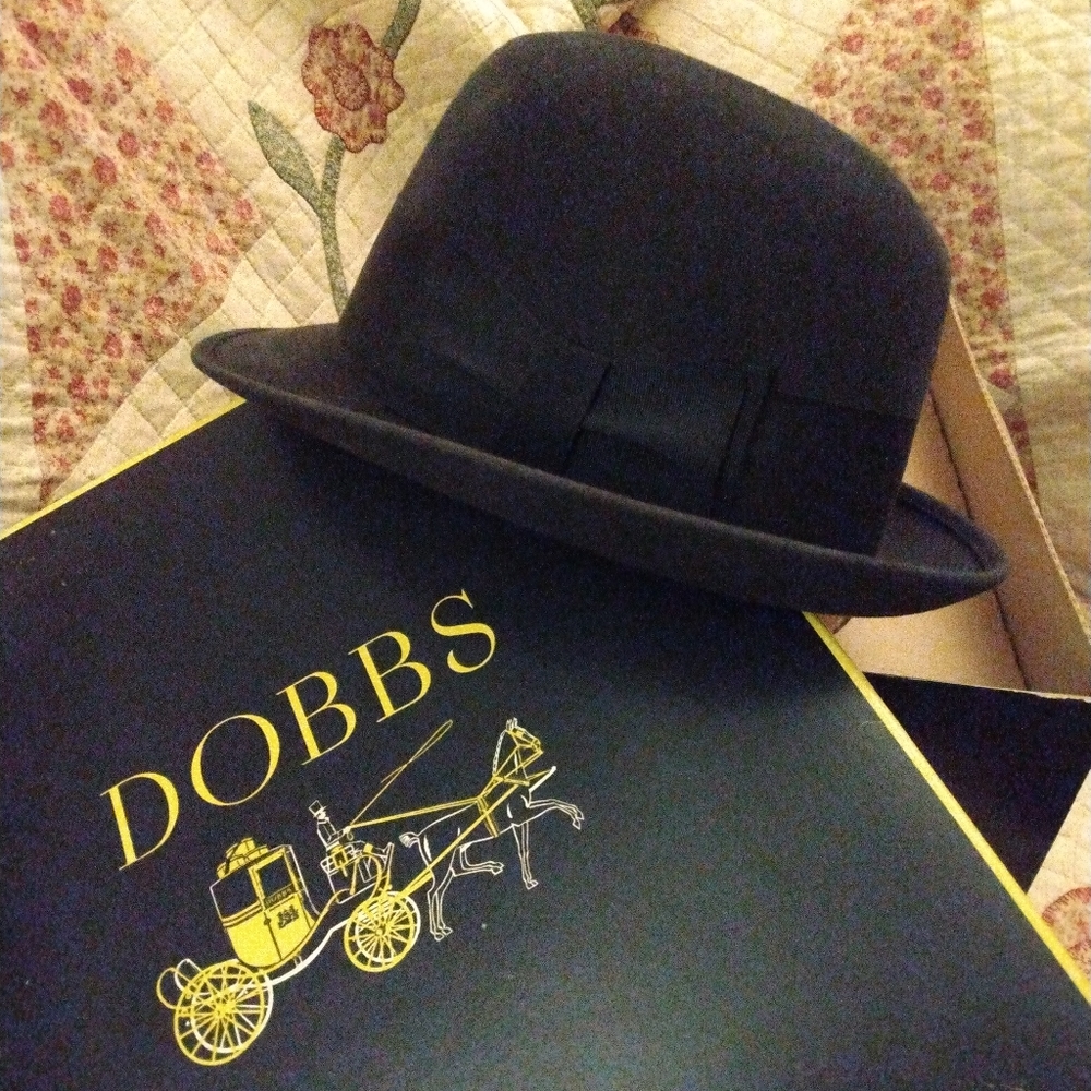 Vintage Dobbs Jet fur felt Fifth Ave fedora hat size 7 with original box!